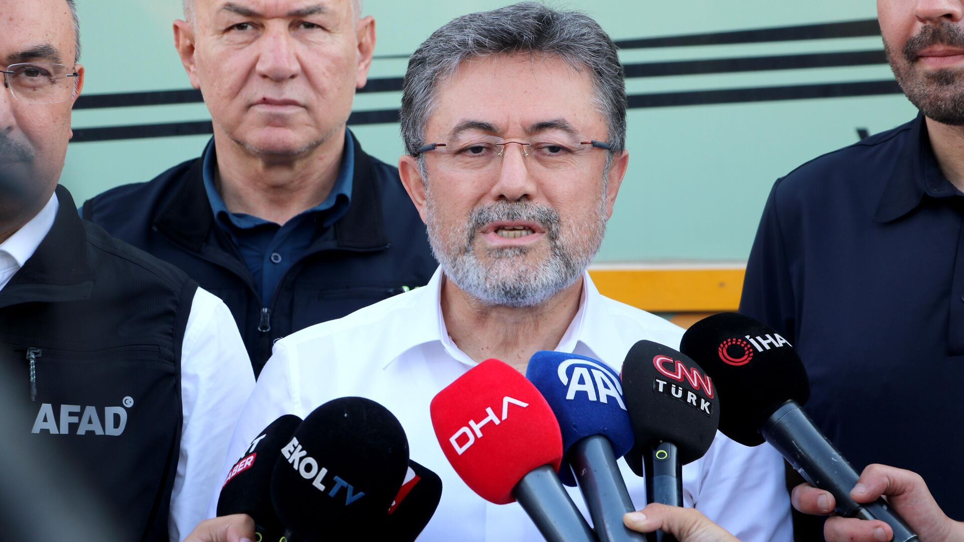 Bakan Yumaklı'dan gübre arzı açıklaması: 'Süreci yakından takip etmeye devam ediyoruz'