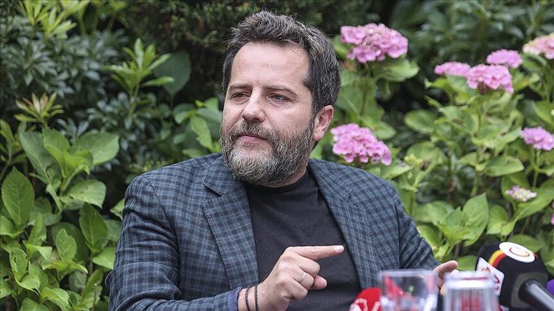 İş insanı Erden Timur'un şirketlerine kayyum atandı