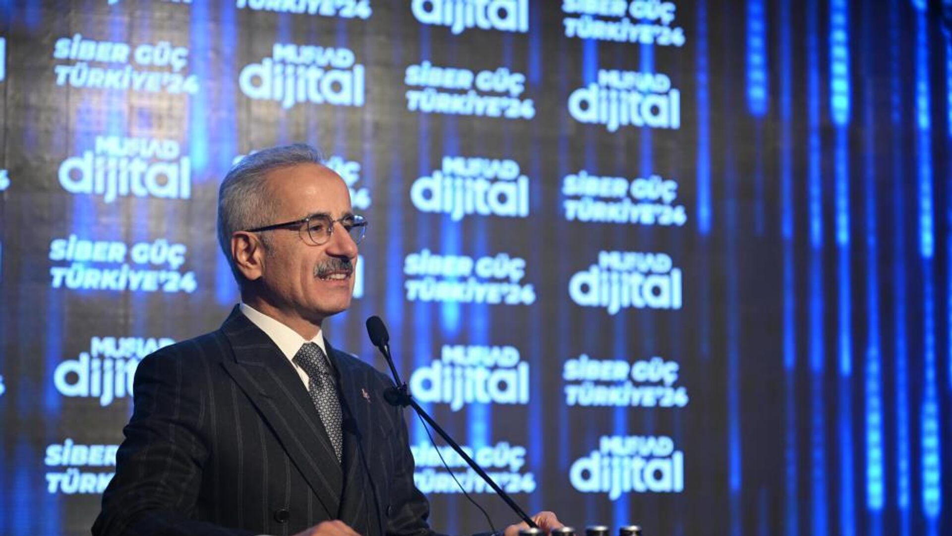 Bakan Uraloğlu açıkladı: 7 ülkeye uçak seferleri 31 Mart'a kadar yapılmayacak