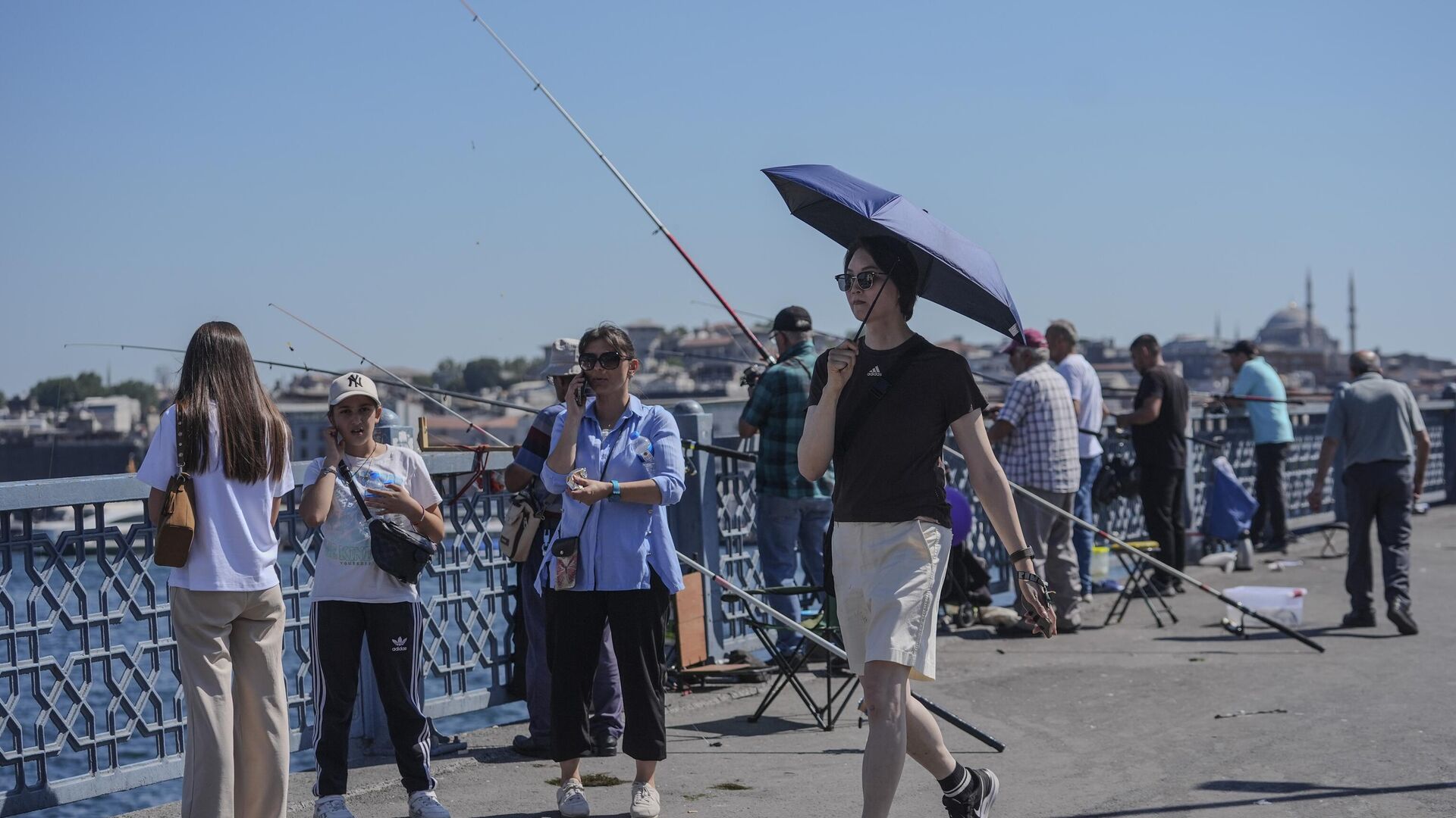 Sıcaklıklar 20 dereceyi geçiyor: Batıda toz taşınımı etkili olacak