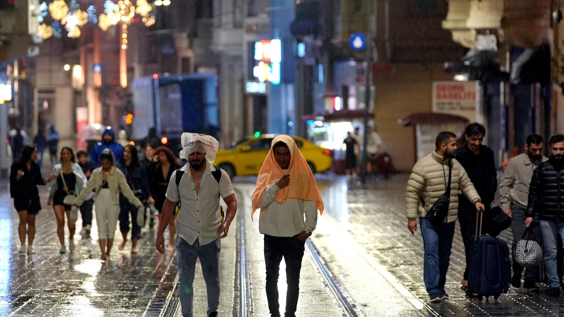 İstanbul Valiliği uyardı: Akşam saatlerine dikkat