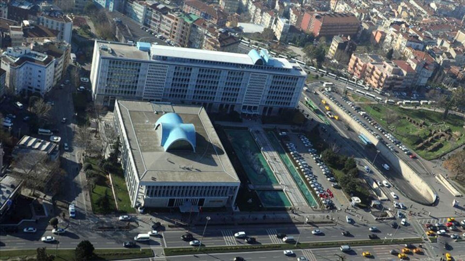 İBB davasında gerginlik: Duruşma ertelendi