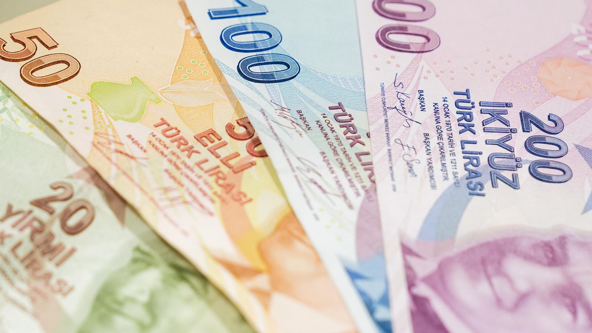 Bayramda çalışanların günlük ücreti ne kadar olacak? Özel sektör çalışanlarının tatili kaç gün?