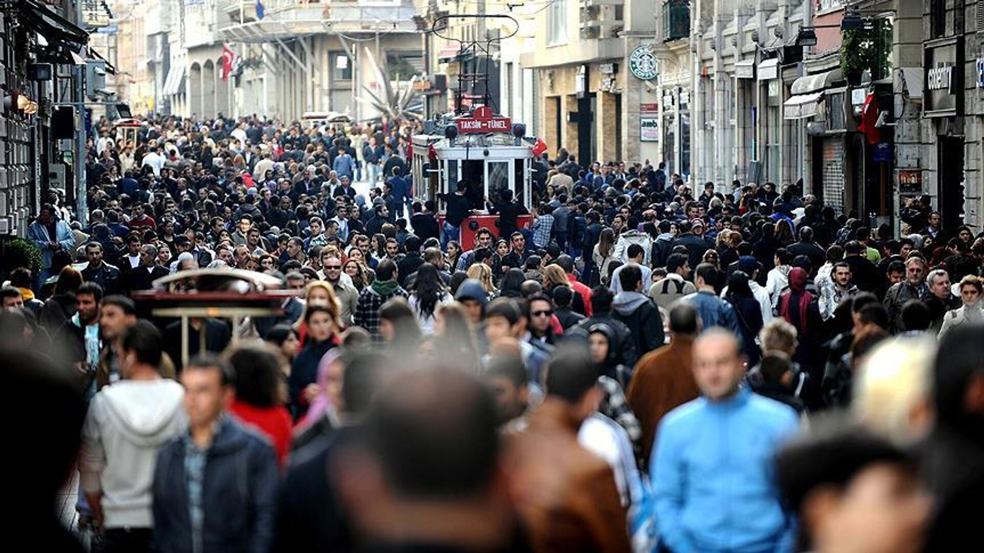 AK Parti’den gençleri istihdama katacak çalışma hazırlığı