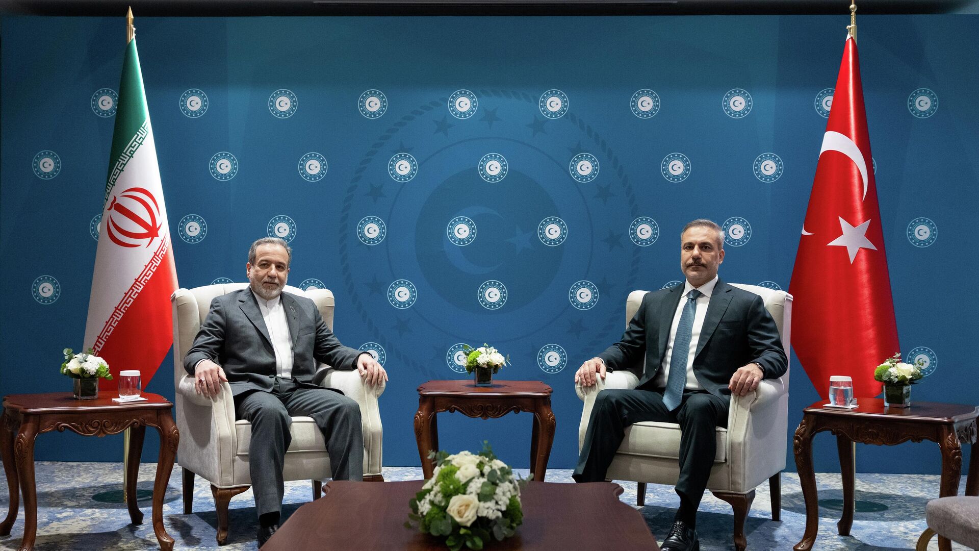 Bakan Fidan, İranlı mevkidaşı Arakçi'yle görüştü