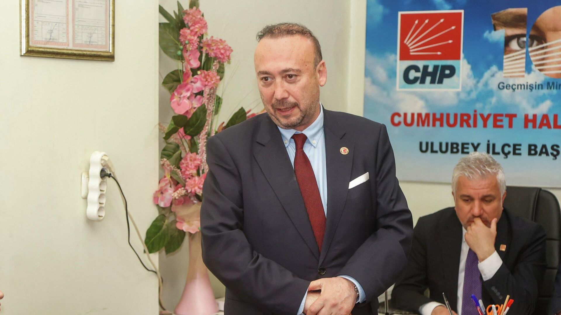 İstanbul Adliyesi'ne götürüldü: Tutuklu Uşak Belediye Başkanı Özkan Yalım ek ifade verecek