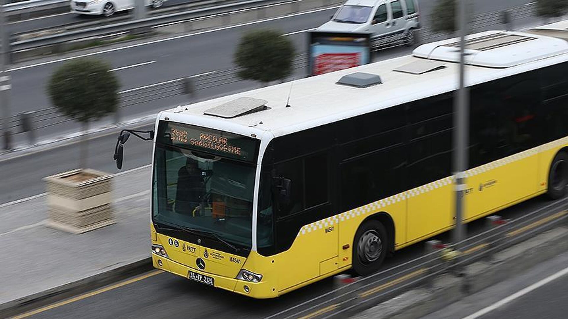 Kaybolan ve otobüse binen çocuğu şoför fark etti, annesine teslim etti: 'Otobüslere çok ilgisi vardı'