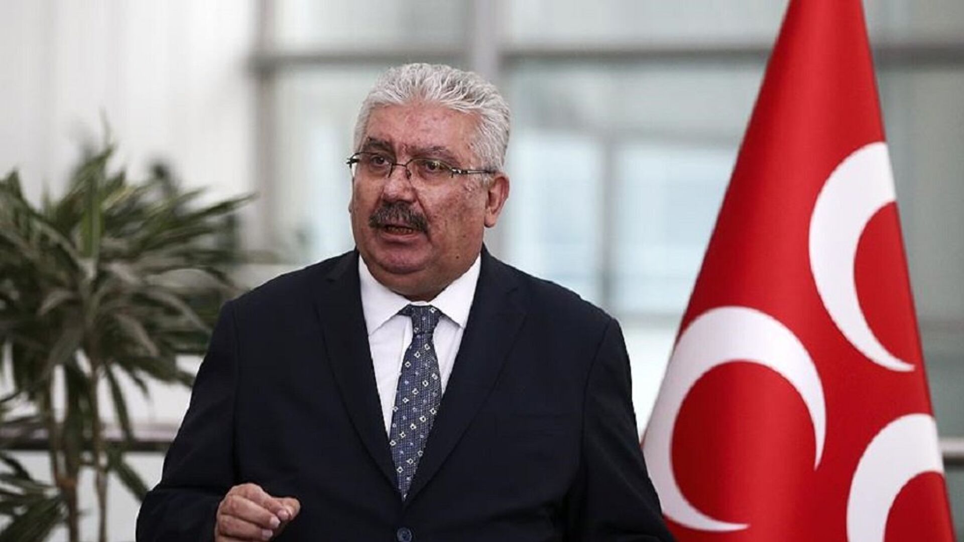 MHP Genel Başkan Yardımcısı Yalçın duyurdu: Bir ilde daha il teşkilatı feshedildi
