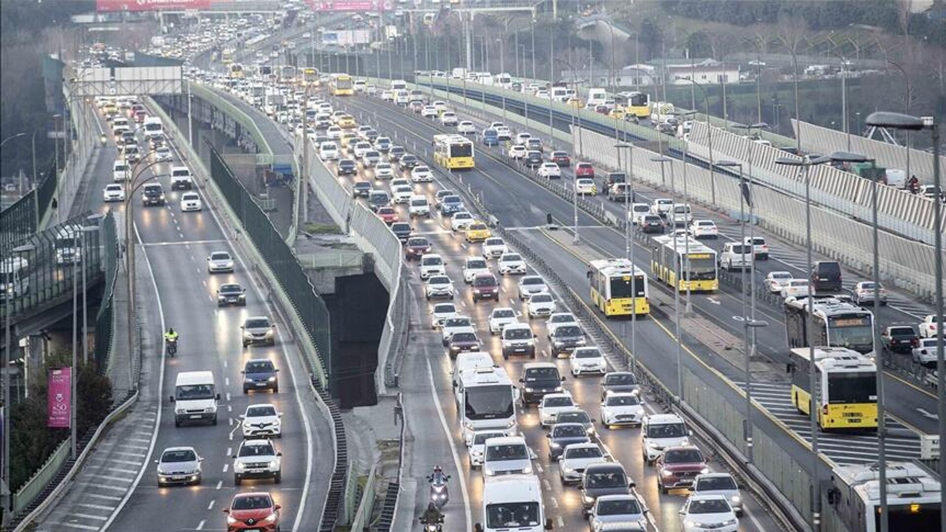 UEFA Avrupa Ligi finali tedbirleri: İstanbul’da bazı yollar trafiğe kapandı