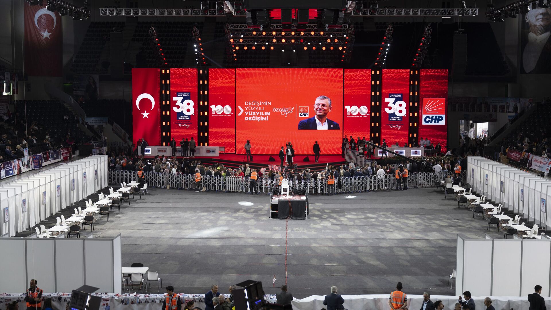 CHP'de 'mutlak butlan' kararına partilerden tepkiler: 'Tanımıyoruz', 'Demokrasiye darbe'