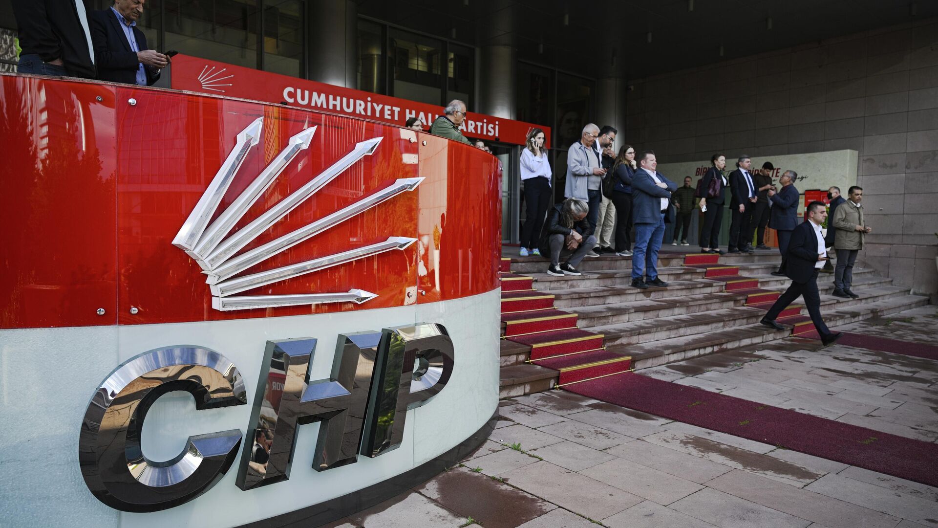 CHP'den YSK'ya 'mutlak butlan' itirazı