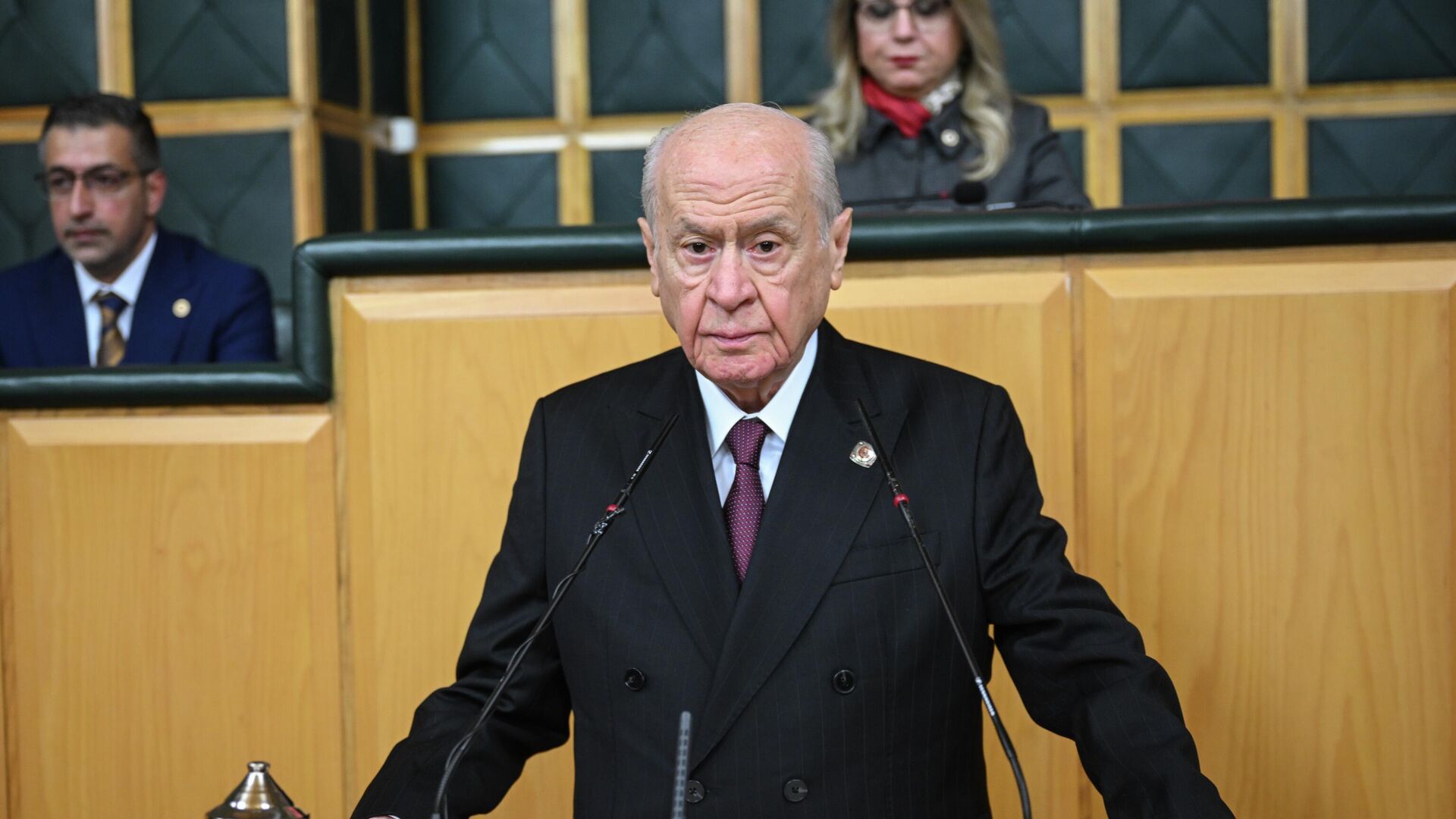 MHP lideri Bahçeli: Sayın Özgür Özel'e düşen ateşe körükle gitmek değil aklıselimle hareket etmektir