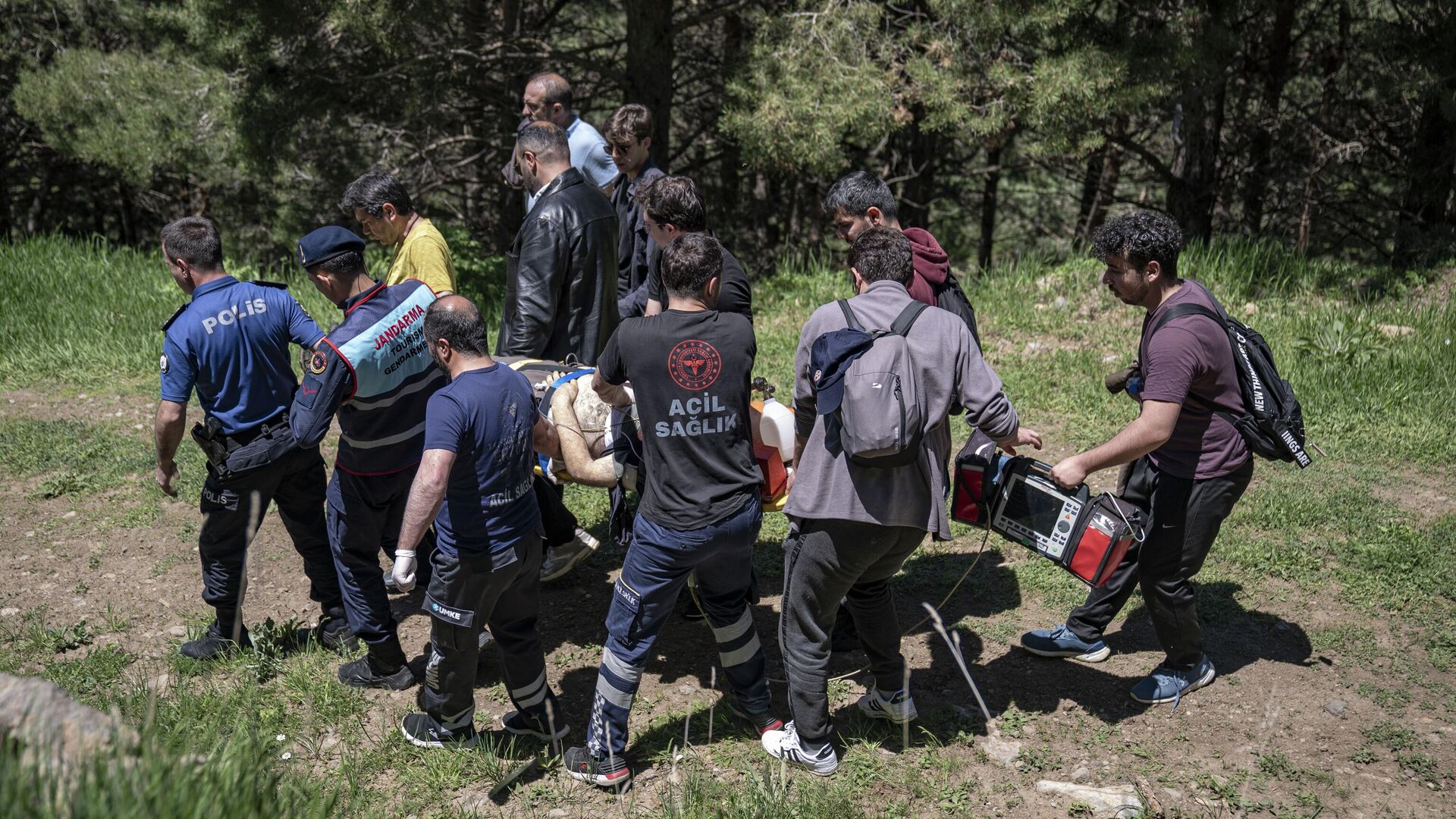 Doğa yürüyüşü sırasında kalp krizi geçirdi: İzci için bütün ekipler seferber oldu
