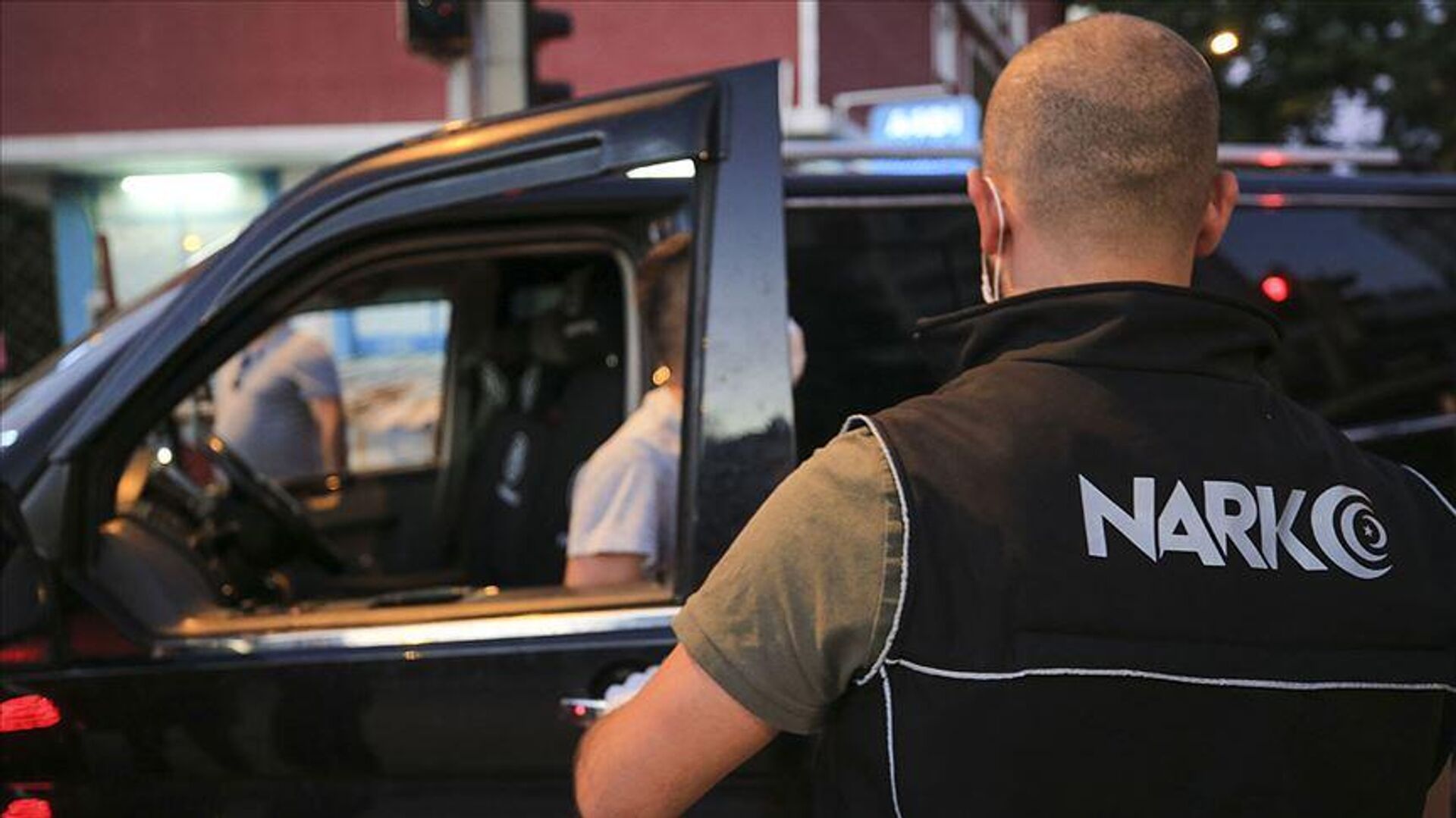 76 ilde uyuşturucu operasyonu: 976 şüpheli tutuklandı