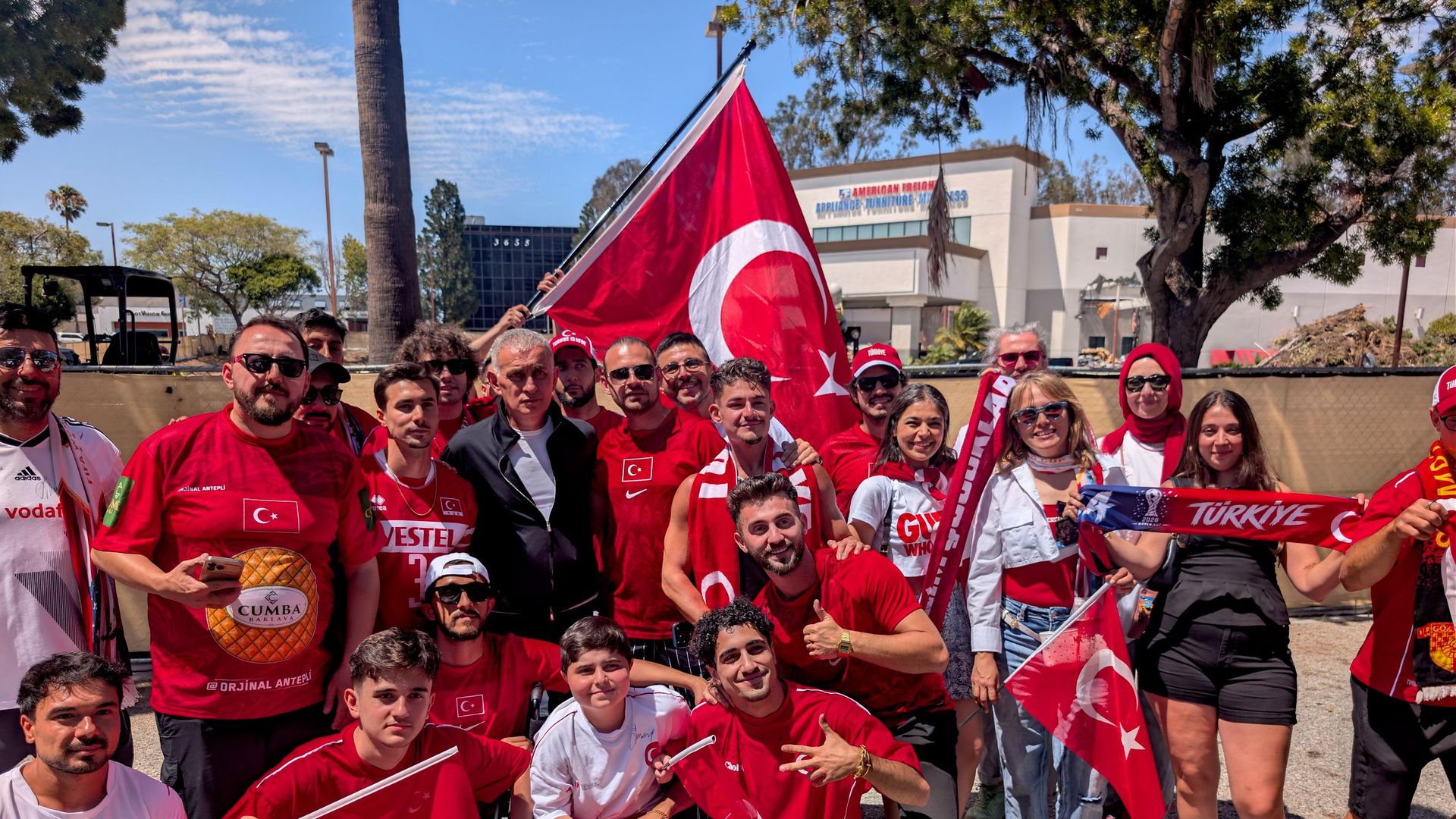 TFF Başkanı İbrahim Hacıosmanoğlu özür diledi: 'Hala içimiz acıyor'
