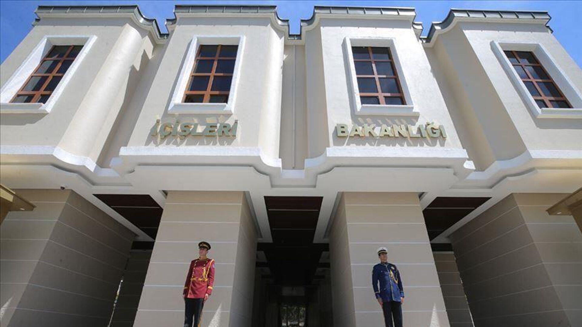 İçişleri Bakanlığı açıkladı: Van Saray Belediye Başkanı Acar hakkında soruşturma izni verildi