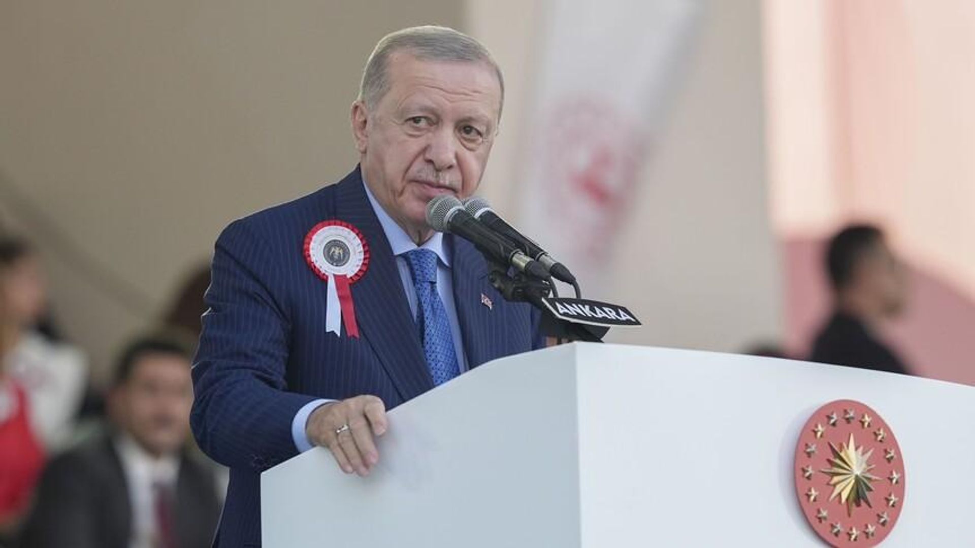 Cumhurbaşkanı Erdoğan: Teşkilatımızın taleplerini göz ardı etmiyoruz