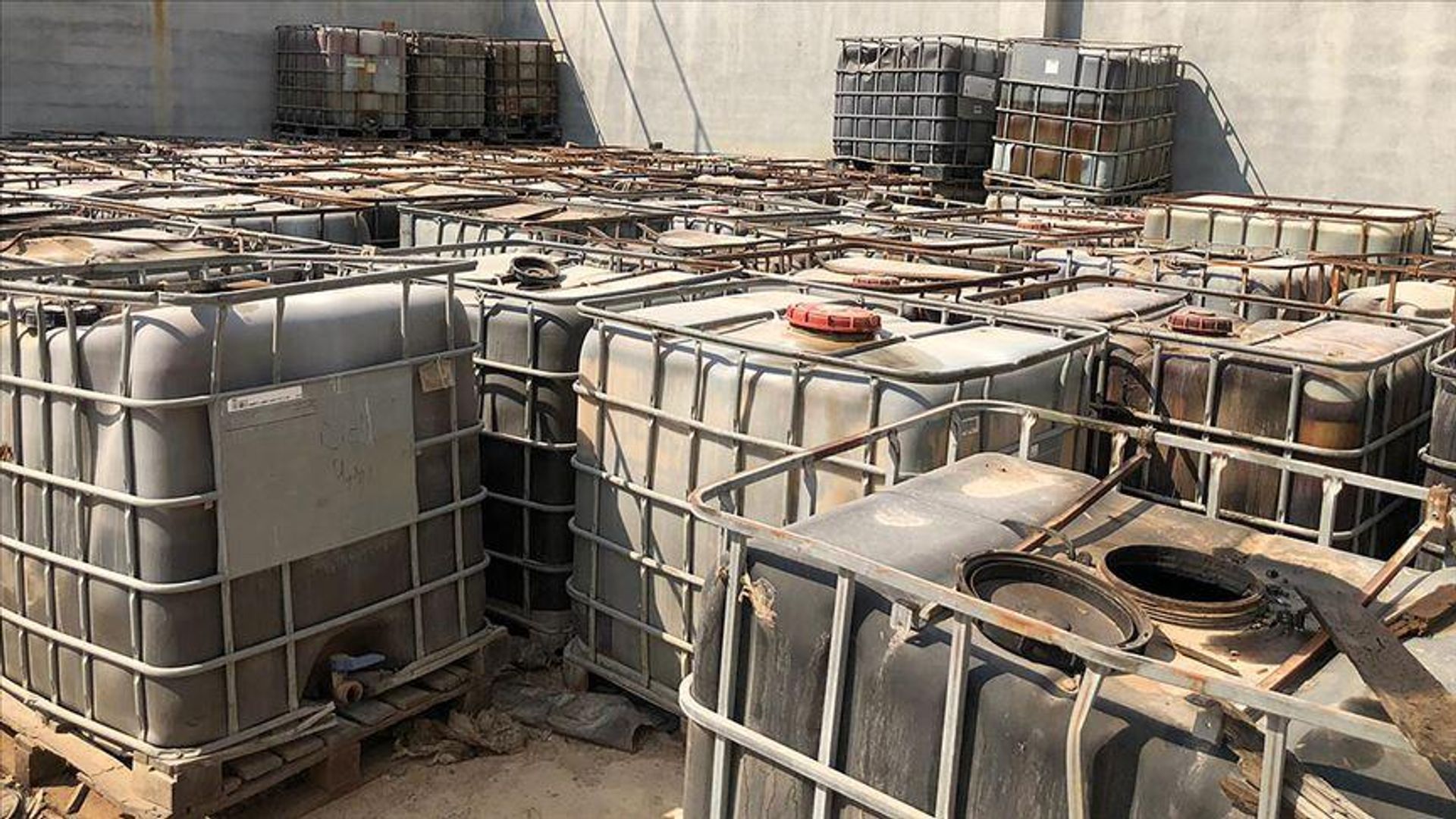 İstanbul merkezli 3 ilde kaçak akaryakıt operasyonu: 7 gözaltı