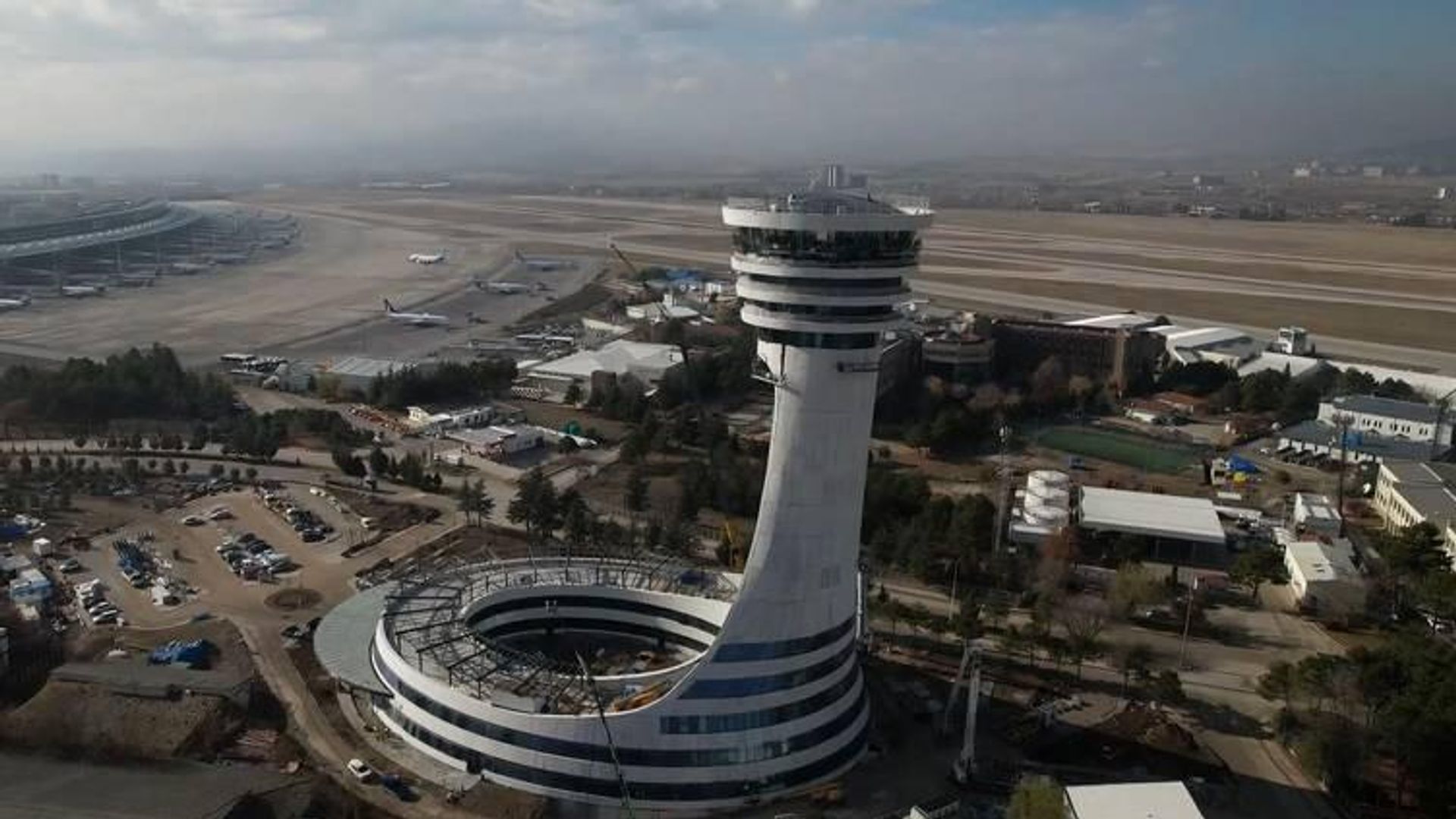 NATO Zirvesi nedeniyle Esenboğa Havalimanı'nda hava trafiğine geçici kısıtlama