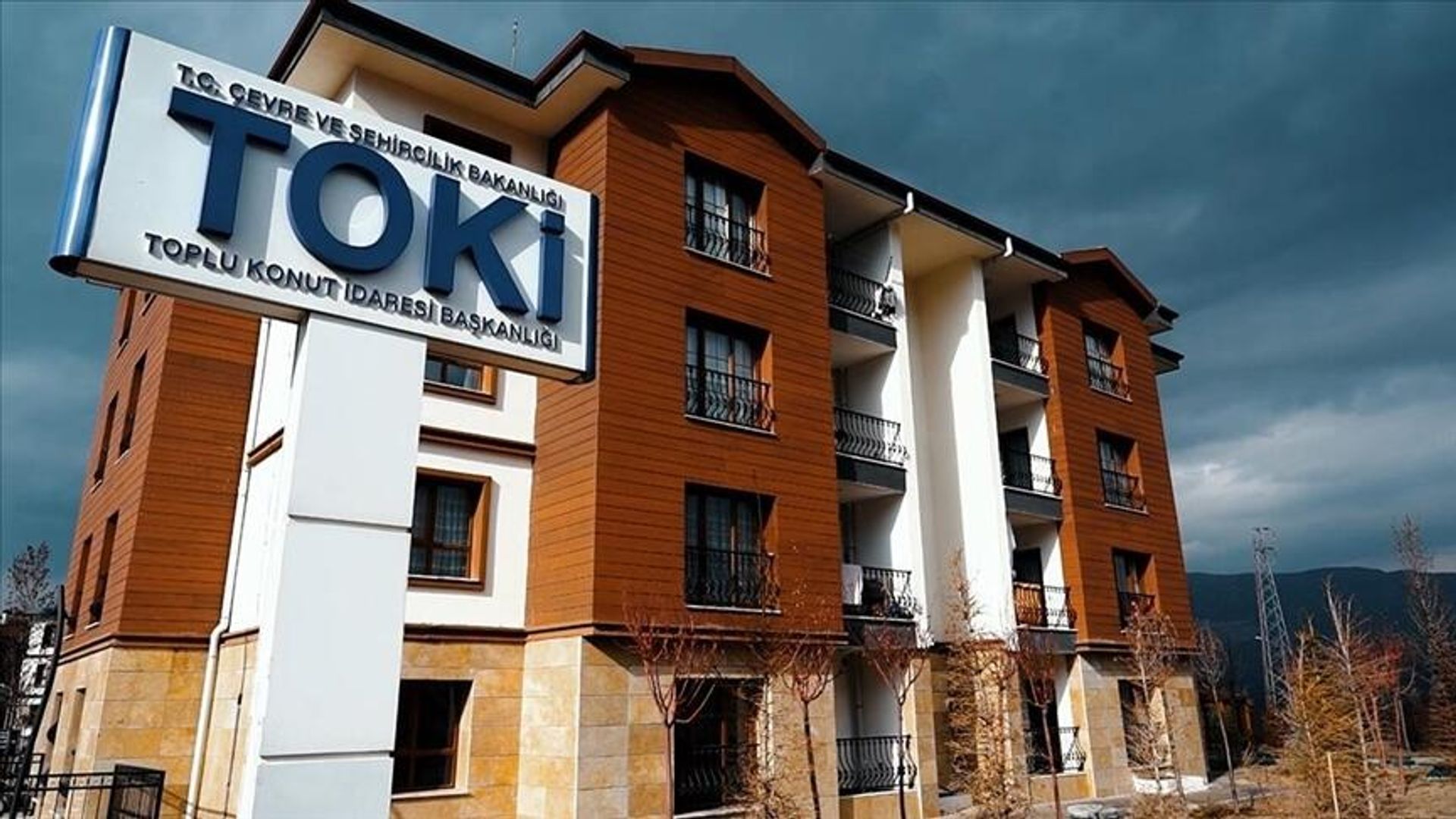 TOKİ'den önemli duyuru geldi, uyarı yapıldı: 'Yardım taleplerine dikkat edin'
