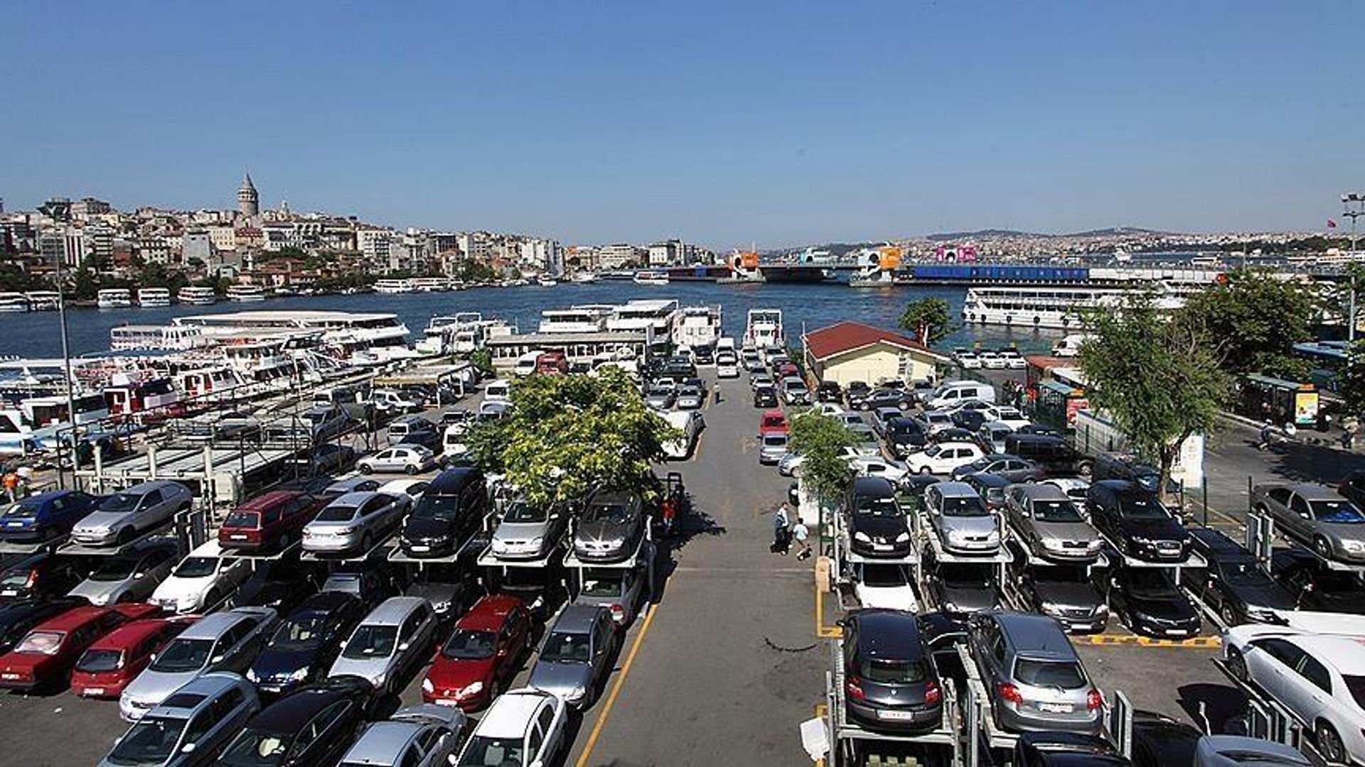Yediemin otoparkı operasyonu: 18 tutuklama