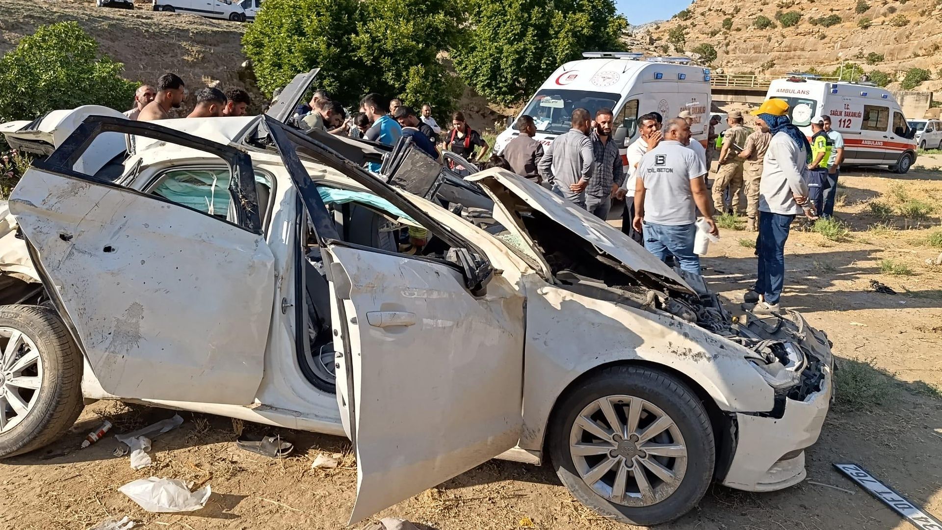 Şırnak'ta otomobil şarampole devrildi: 2 ölü, 2 yaralı