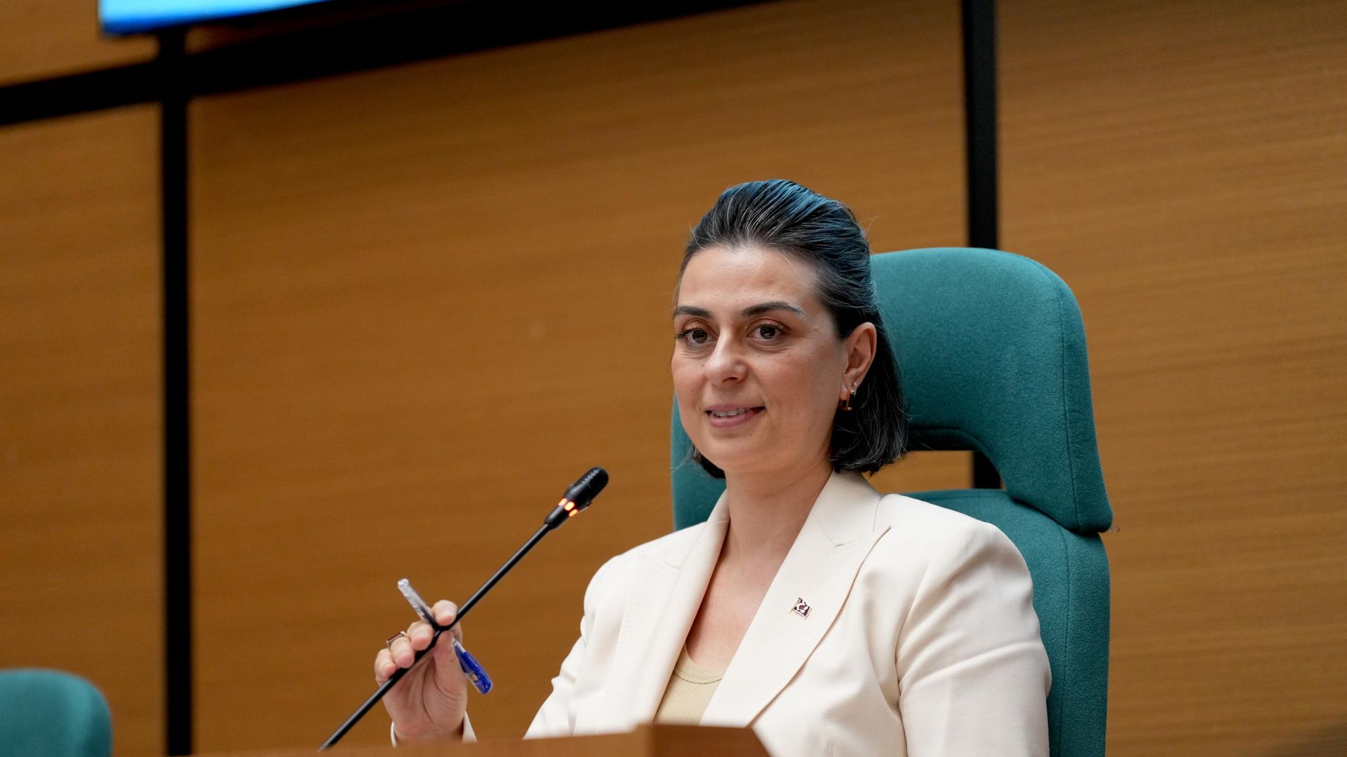 Gözaltındaki Sinem Dedetaş'tan açıklama: 'Olmayı hak ettiğim yer nezarethane değildi'