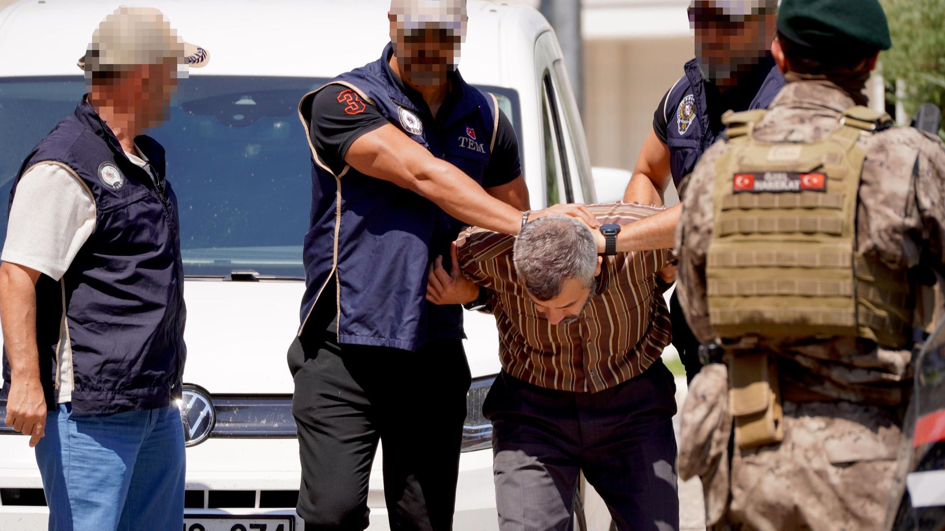 Cumhurbaşkanı Erdoğan FETÖ'nün suikast timindeki Karatepe'den şikayetçi oldu: Şikayet dilekçesi başsavcılığa sunuldu