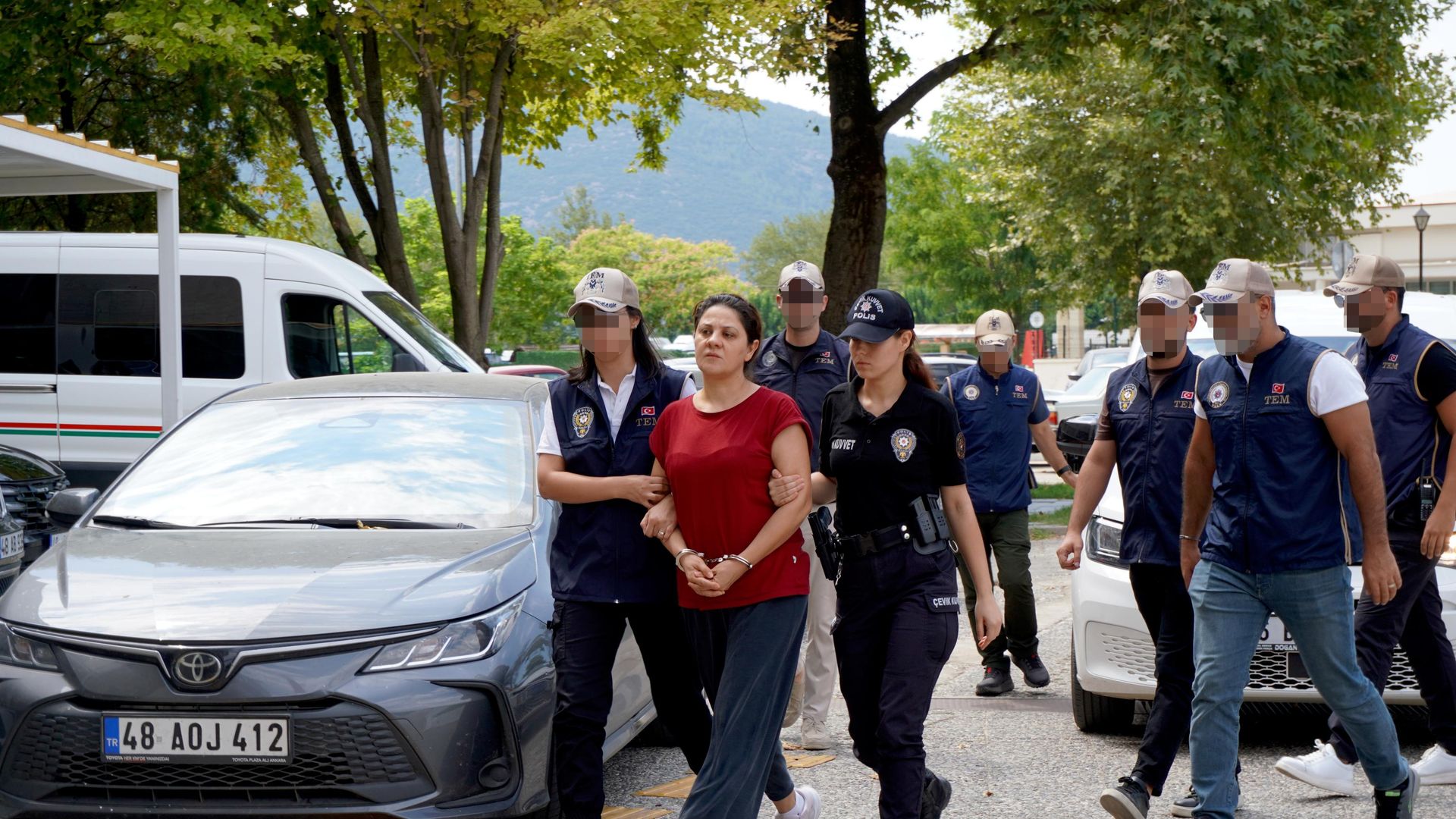 Suikast timindeki Burkay Karatepe'yi ablası ve babasının dağlık alana bıraktığı ortaya çıktı