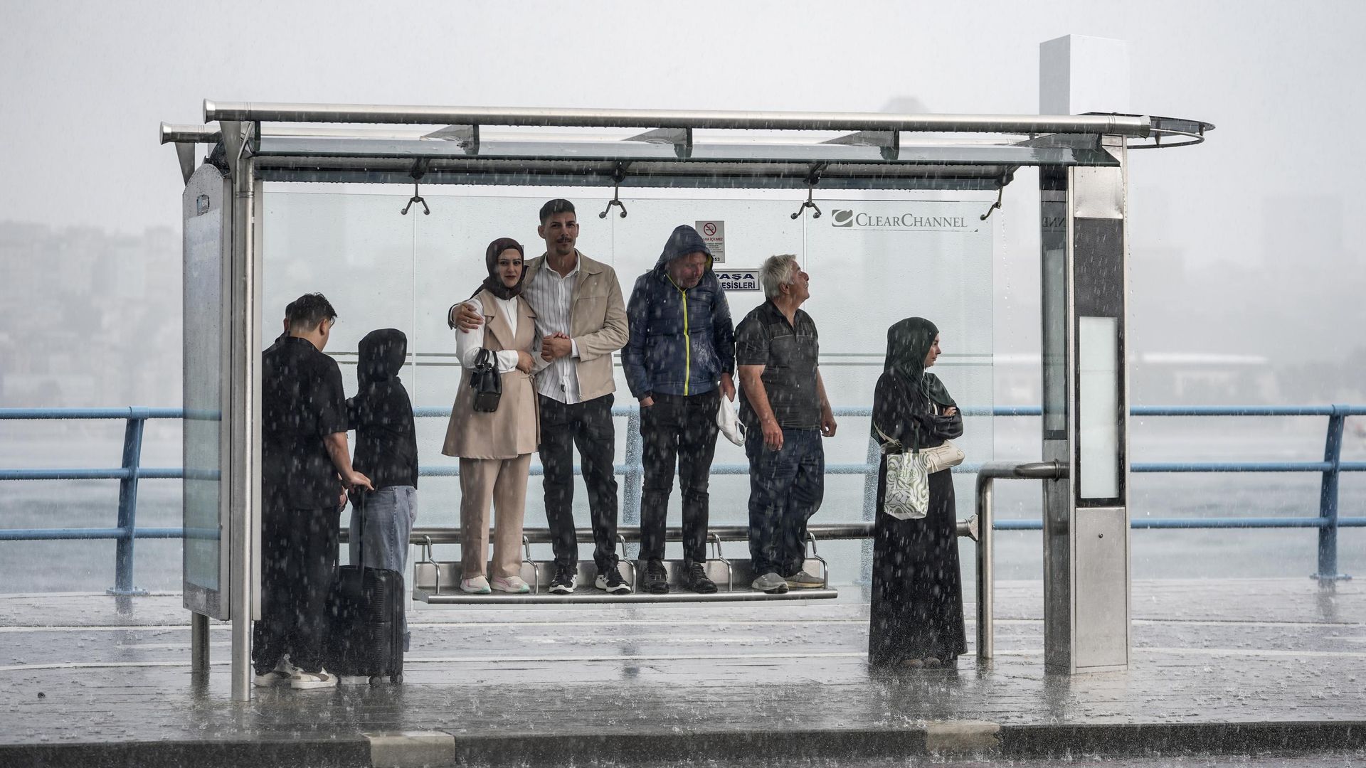 AKOM’dan İstanbul için yağış ve fırtına uyarısı