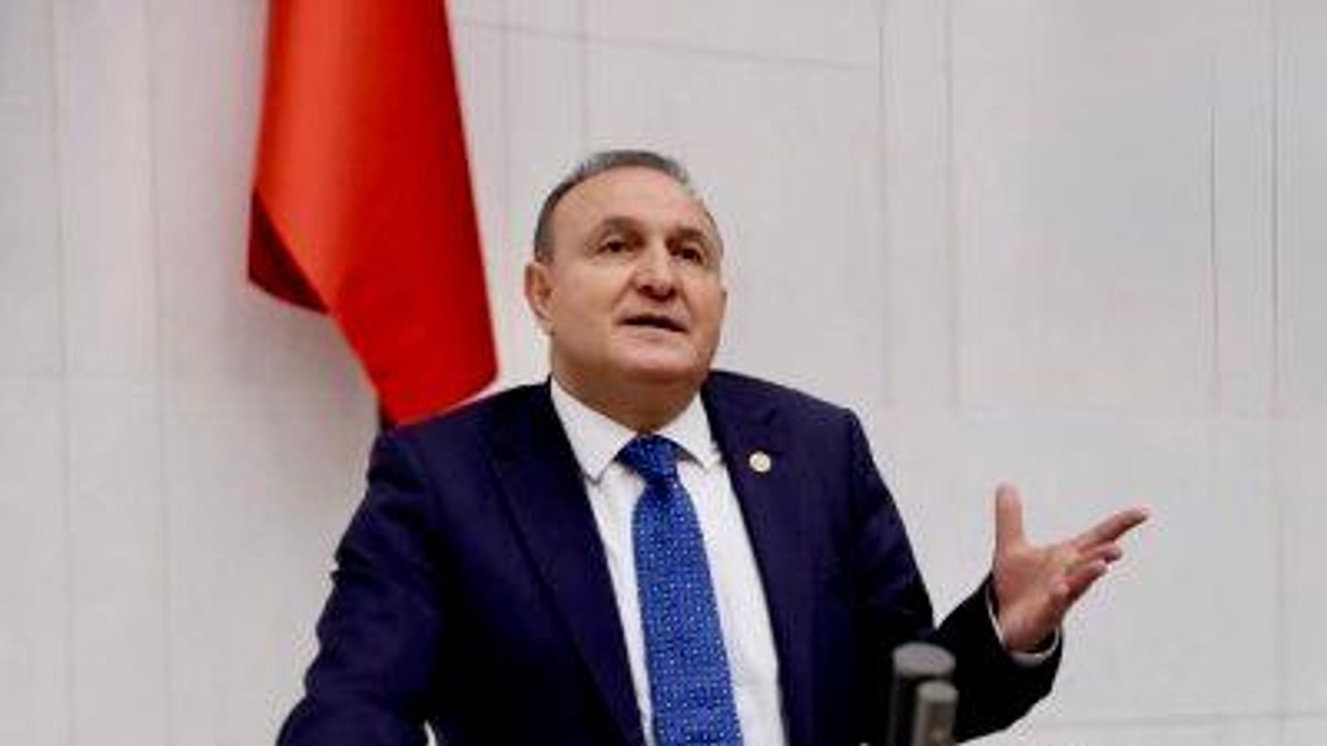 İYİ Parti Milletvekili Ömer Karakaş partisinden istifa etti