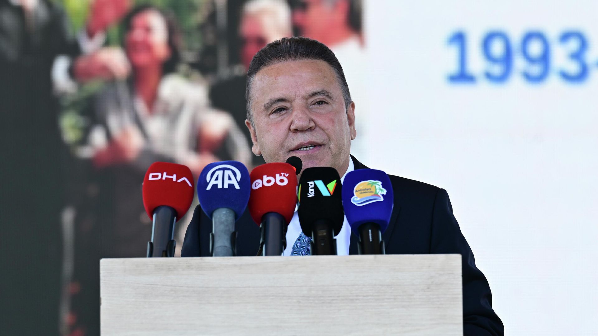 Muhittin Böcek’ten ek ifade: İmamoğlu’nun 15 milyon euro istediğini öne sürdü