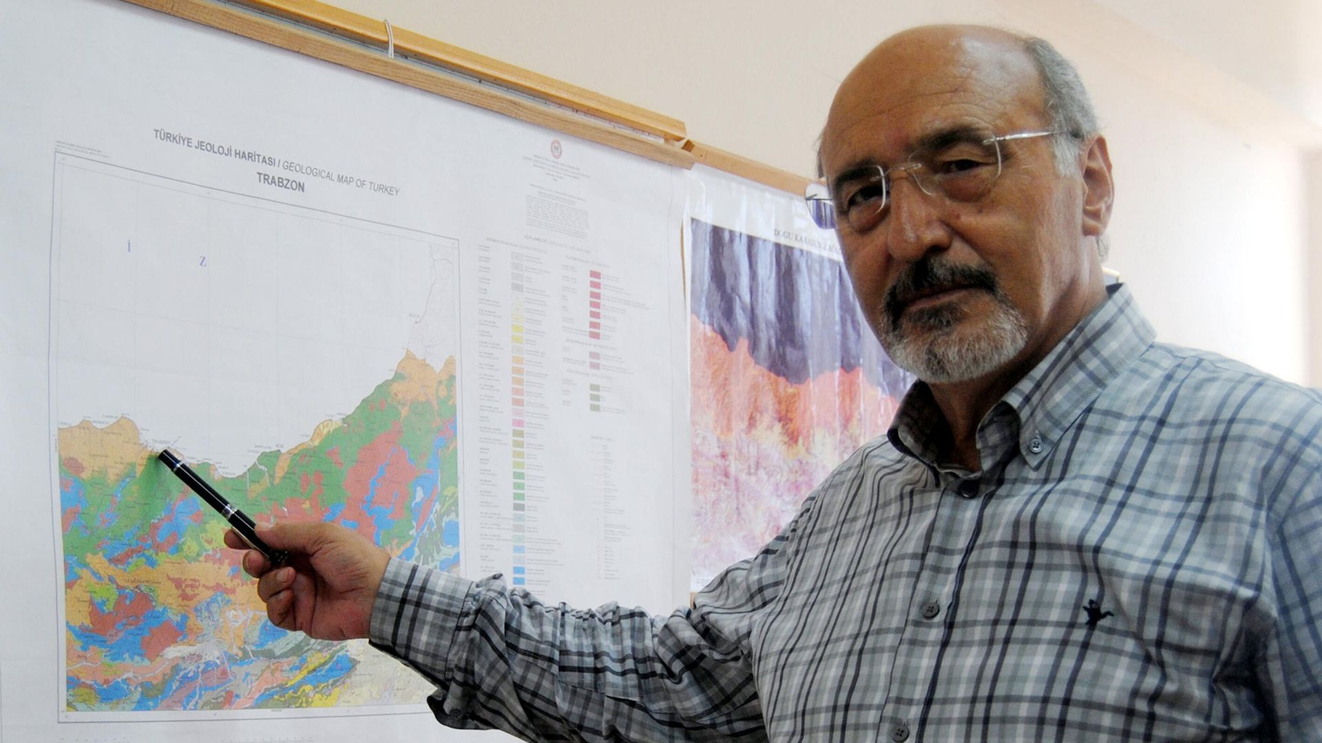 Marmara’da peş peşe depremler, Prof. Dr. Bektaş’tan canlı yayında Adalar Fayı uyarısı: 'İstanbul'u tehdit edebilir'