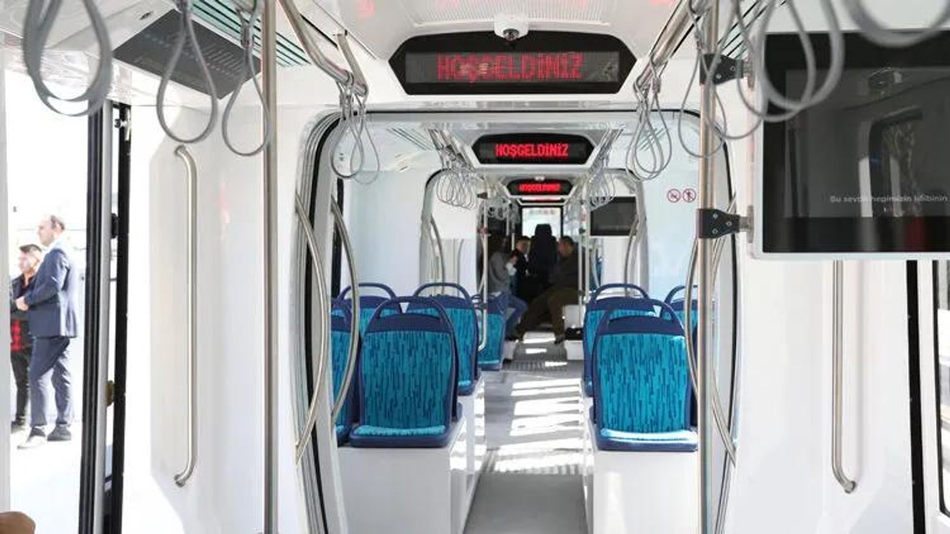 Beyoğlu’nda raydan çıkan tramvay kaldırıldı: T1 Kabataş-Bağcılar seferleri normale döndü