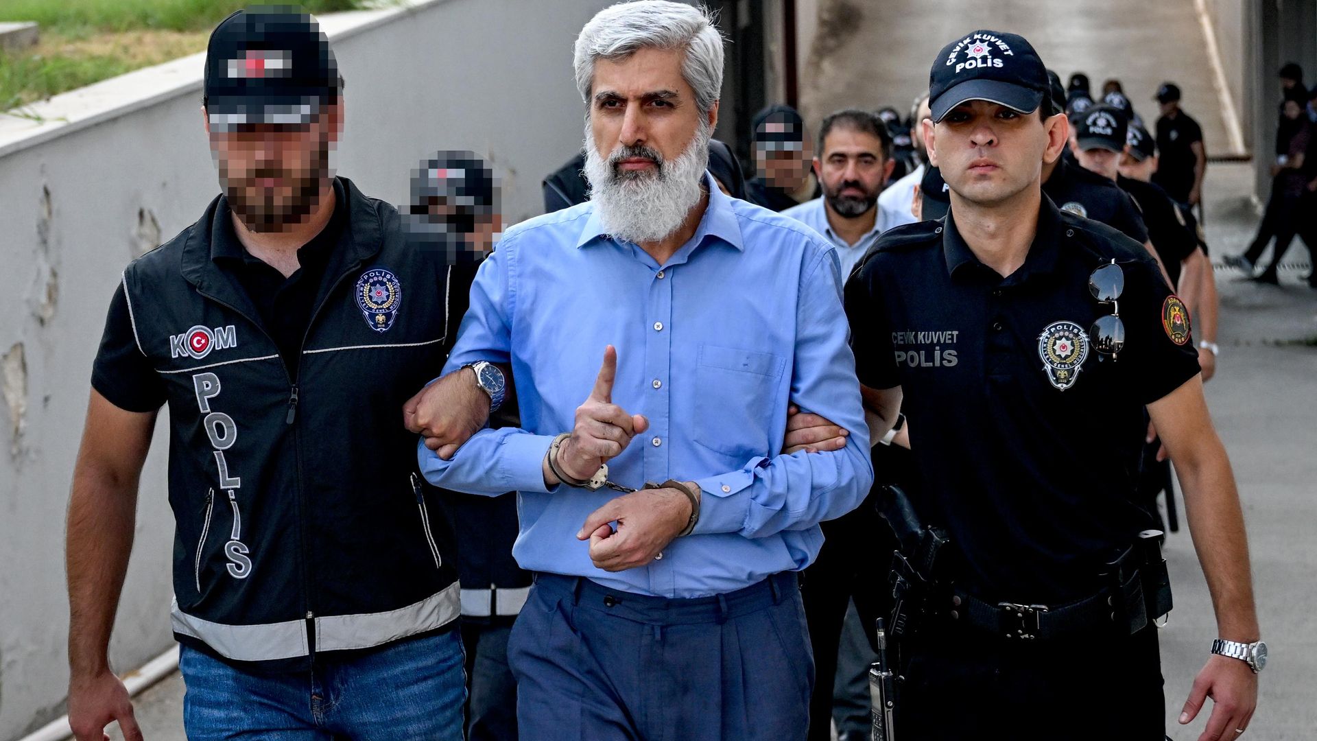 Alparslan Kuytul ve eşi tutuklandı: FETÖ bağlantıları mı var?