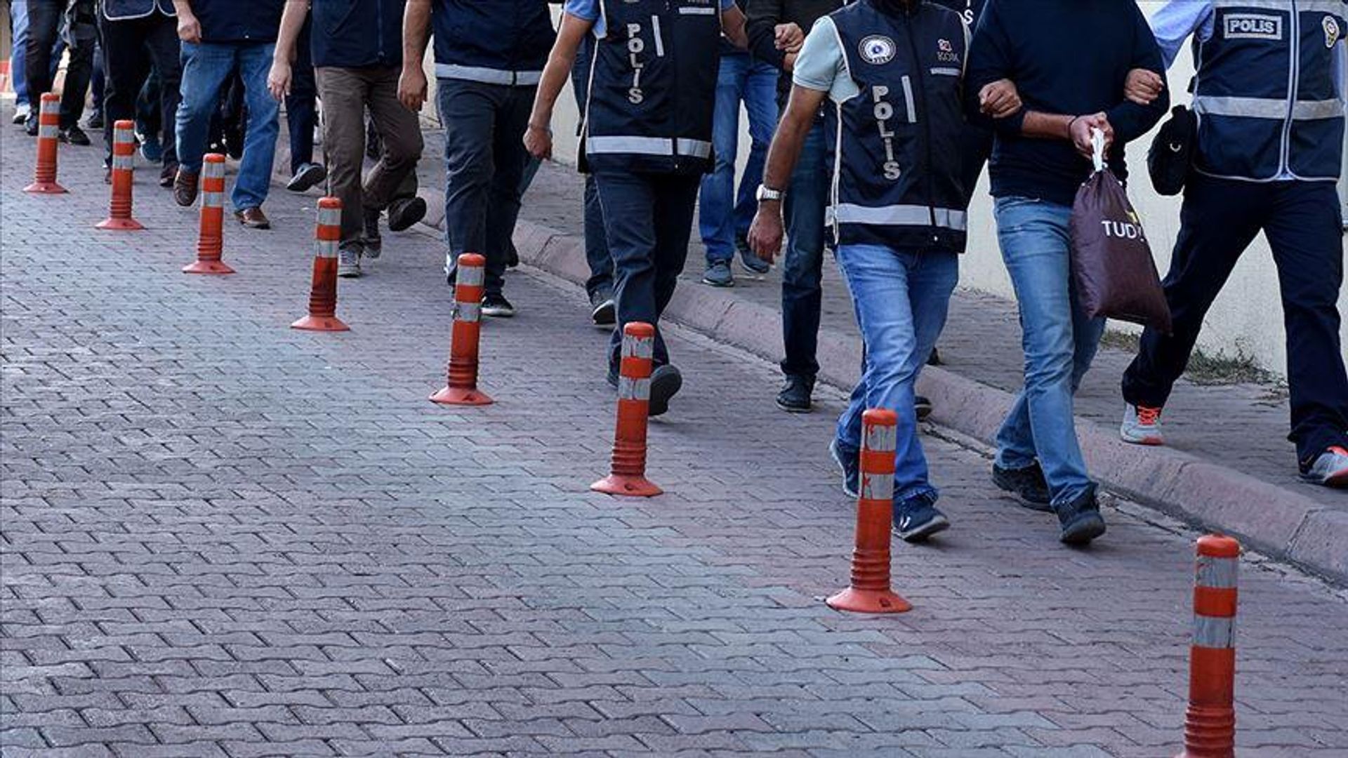 İstanbul'da iki suç örgütüne operasyon: 5 şüpheli yakalandı