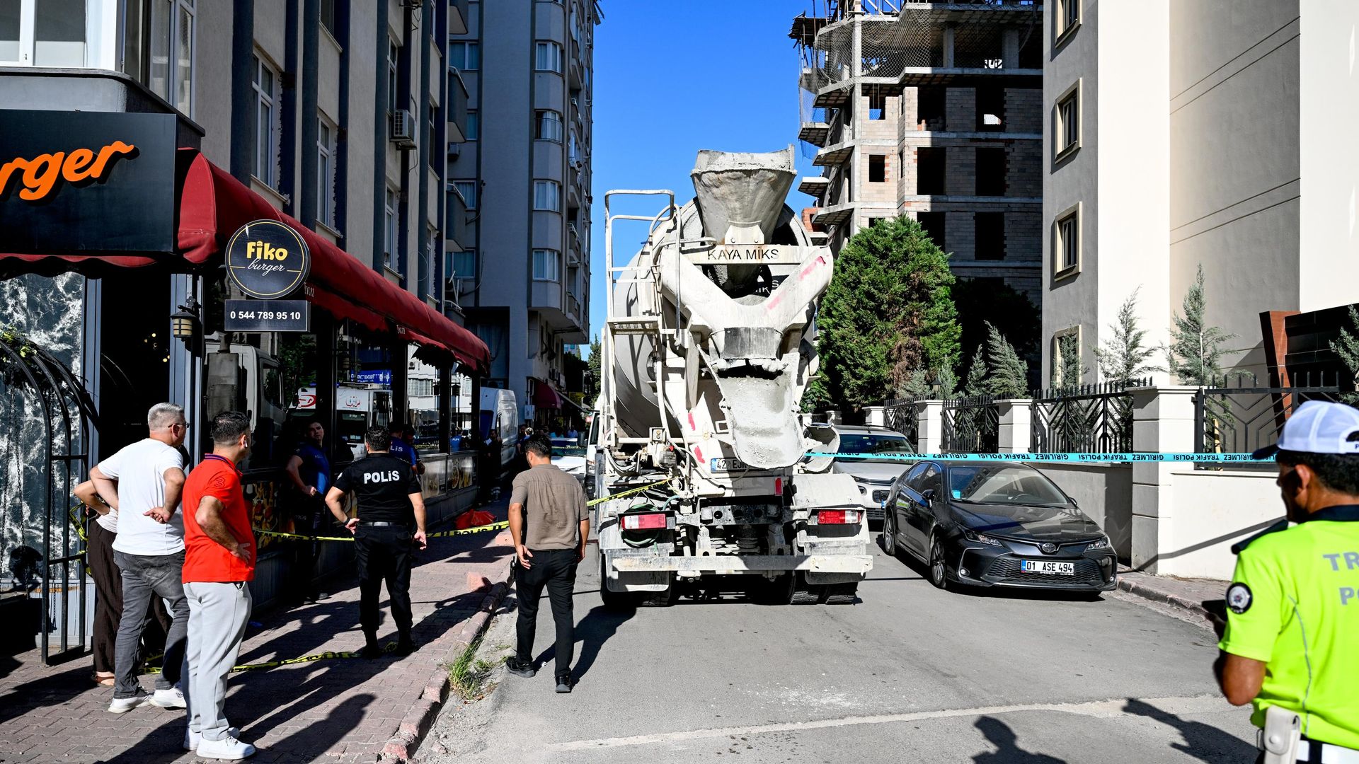 Adana’da beton mikseri yayaya çarptı: 1 ölü