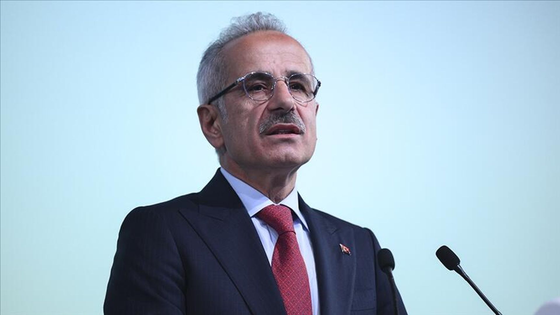 Bakan Uraloğlu: Elektrikli araç sayımız 2026'nın ilk yarısı itibarıyla 450 bini aştı