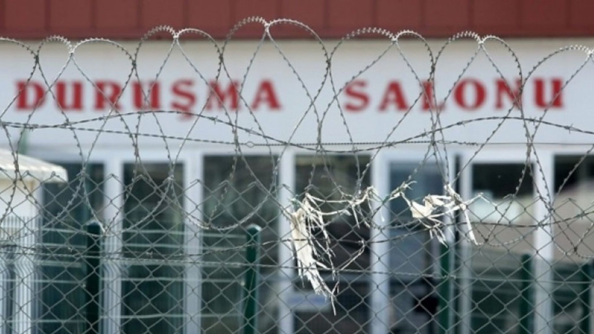 İBB davası: İki sanık tahliye edildi
