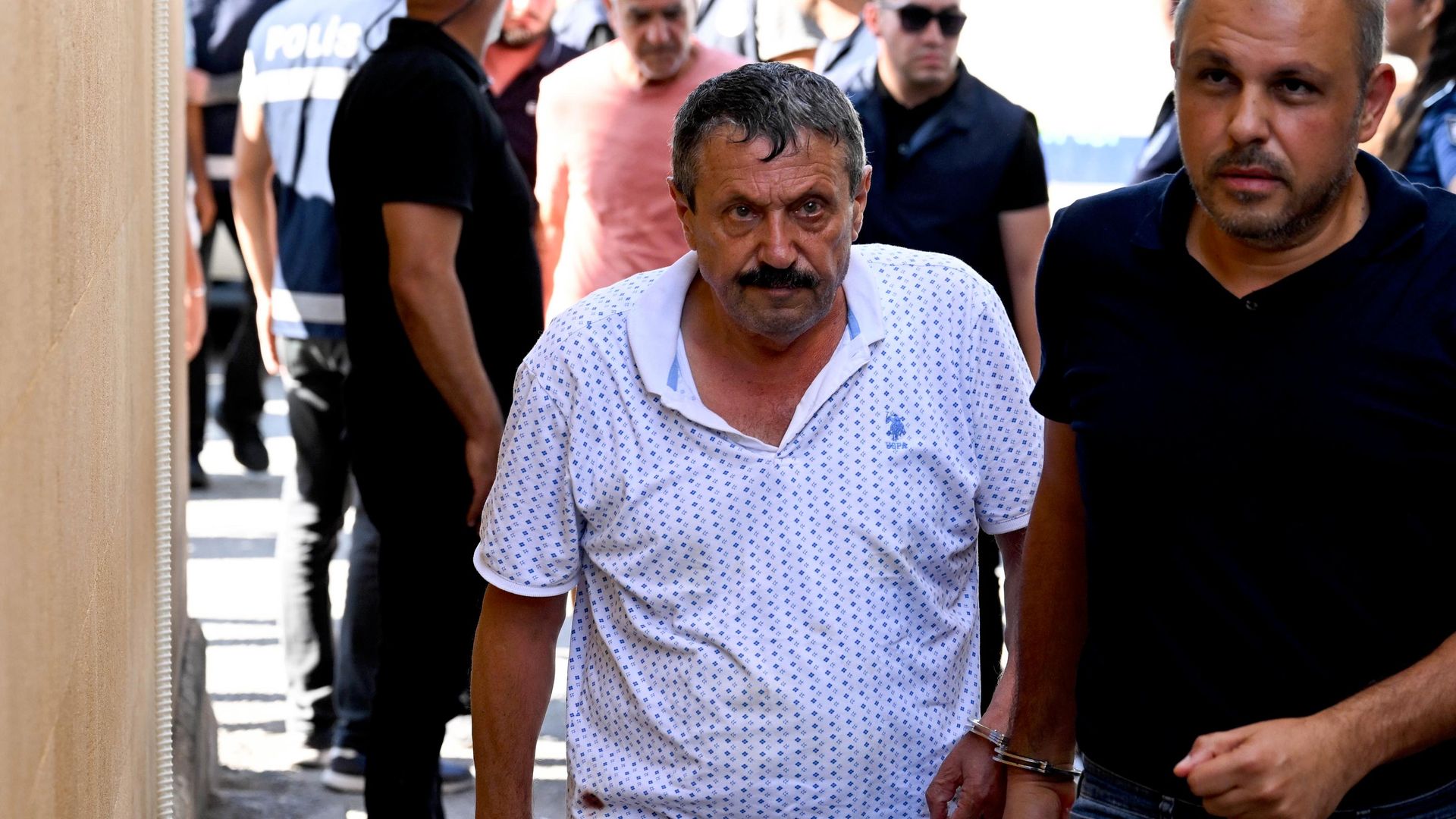 Gemisini batıran kaptana dair detaylar ortaya çıkıyor: Ehliyeti 3 bin 500 dolara almış