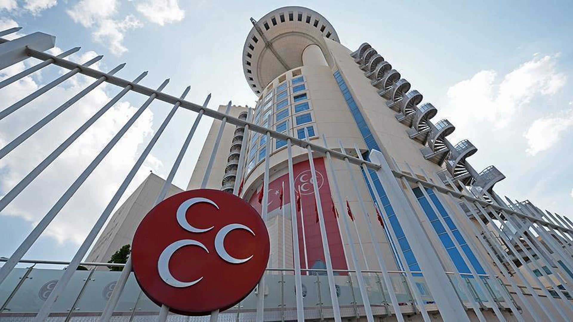 MHP, 11 maddelik 'Türkiye'nin Nüfus Vizyonu' raporunu yayımladı