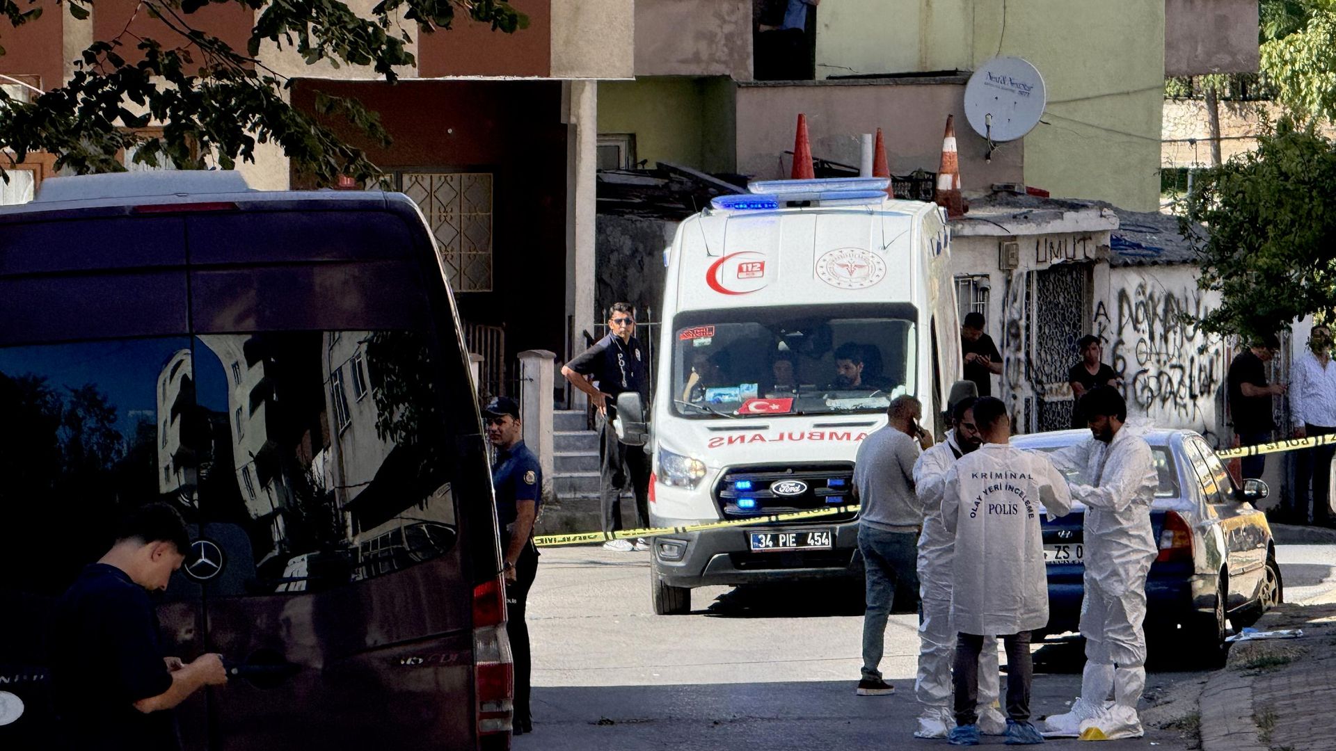 Maltepe'de ev sahibi-kiracı kavgası: 2 kişi öldü, 1 yaralı var