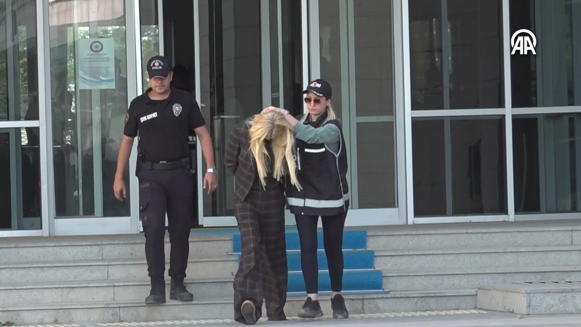 'Vanlı Kara Haydar' olarak bilinen Tançalan'ın eşi adliyeye sevk edildi