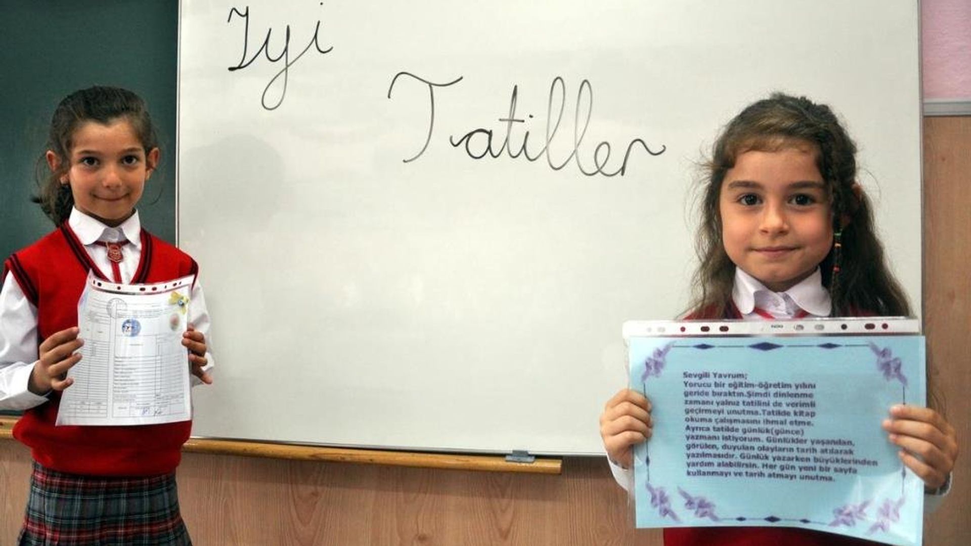 Milli Eğitim Bakanı Yusuf Tekin'den 'ara tatil' açıklaması: 'Takvim birleşmediği senelerde ara tatilleri kaldırabiliriz'