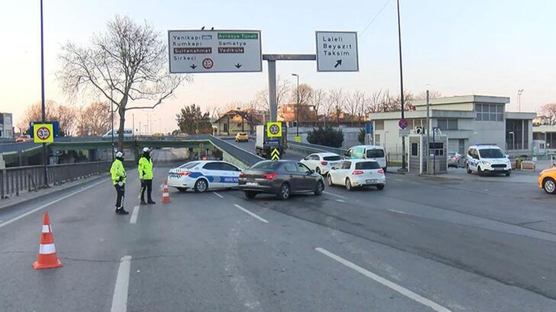 İstanbullular dikkat: Yarın iki ilçede bazı yollar trafiğe kapatılacak