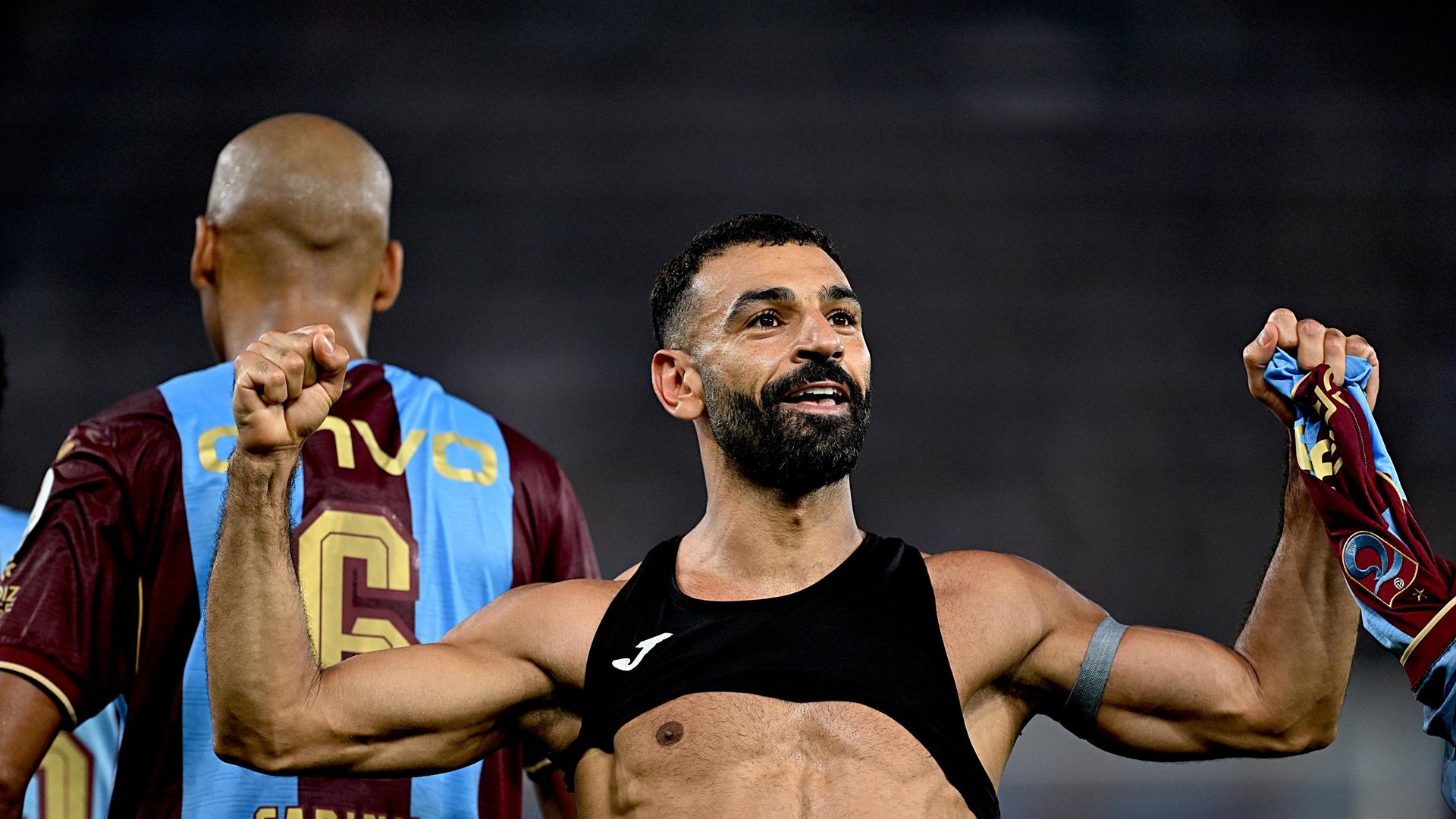 Trabzonspor Galatasaray'ı 4-0 yendi: Salah'tan hat-trick