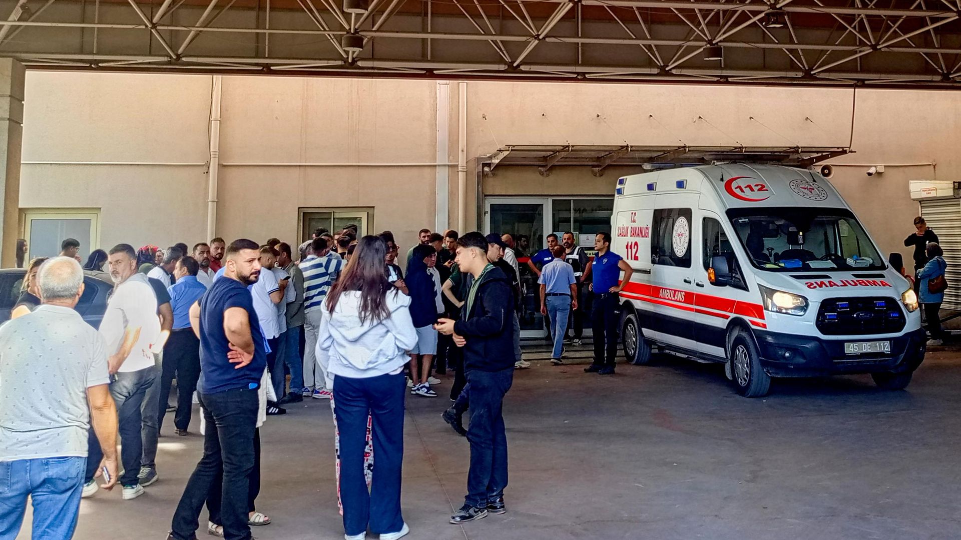 RTÜK'ten Manisa'daki silahlı saldırı sonrası uyarı: 'Olay anına ait şiddet unsurlarının paylaşılmaması gerekmekte'