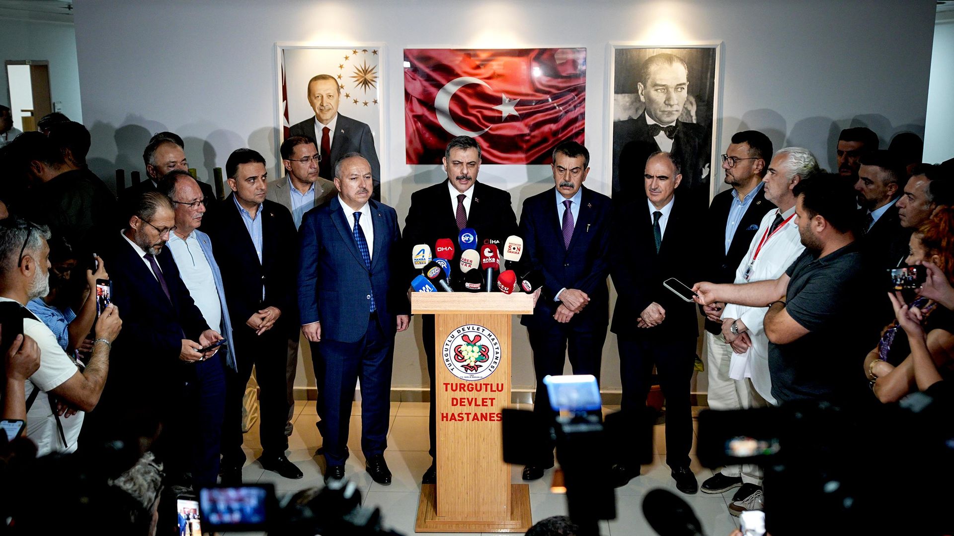 İçişleri Bakanı Çiftçi açıkladı: Manisa'daki okul saldırısında 11 çocuk yaralandı, 3'ünün durumu ağır