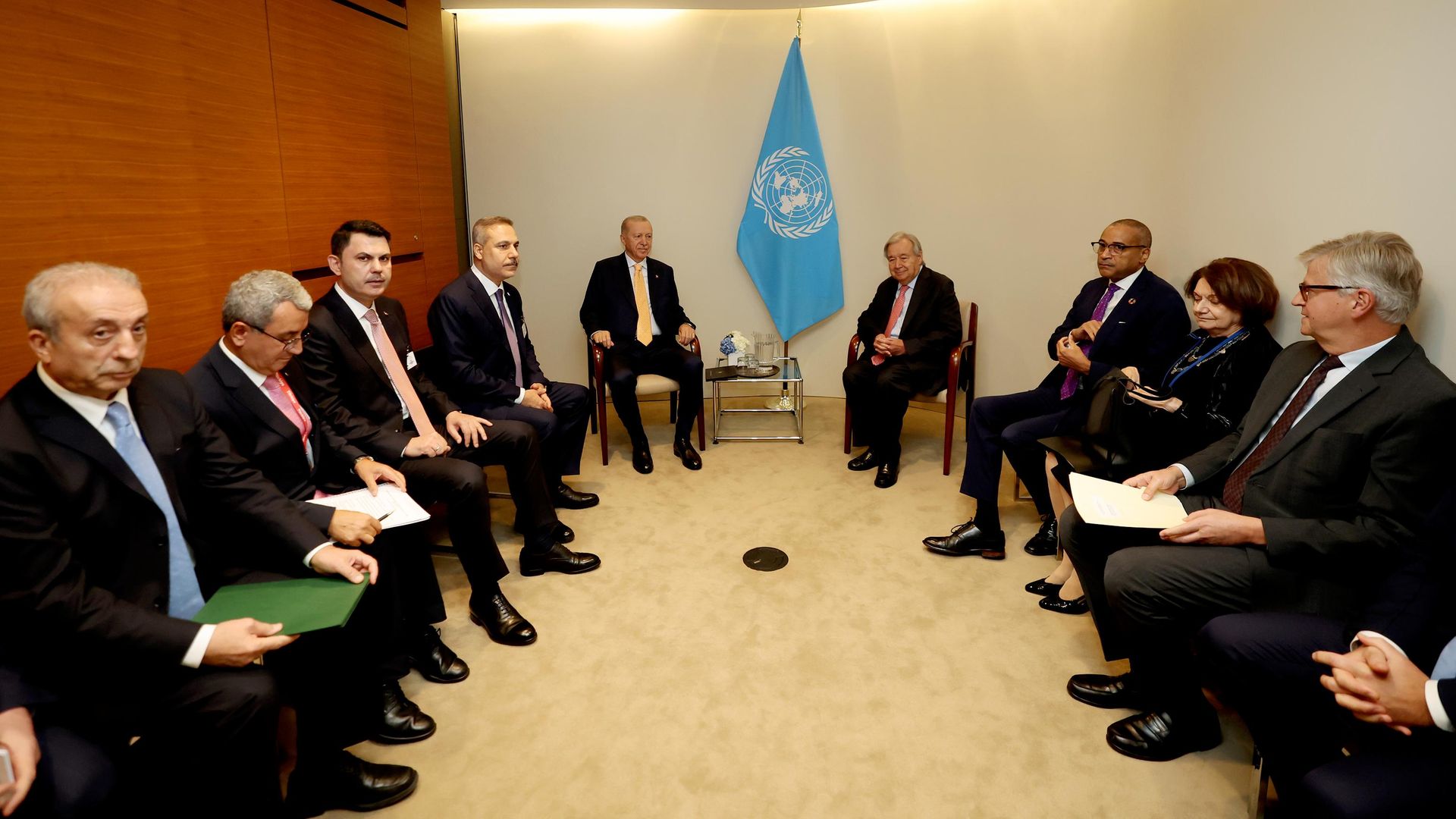 Cumhurbaşkanı Erdoğan, BM Genel Sekreteri Guterres'le bir araya geldi