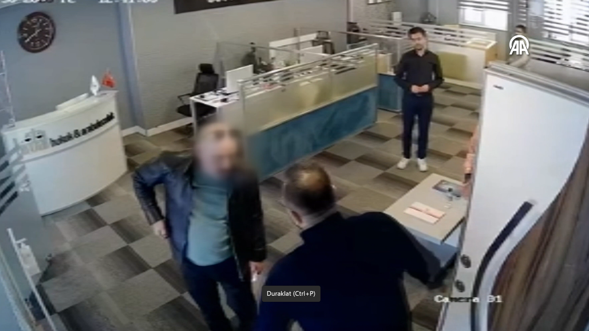 Erzurum'da ofiste avukata bıçaklı saldırıda bulunan sanığa 7 yıl 1 ay hapis